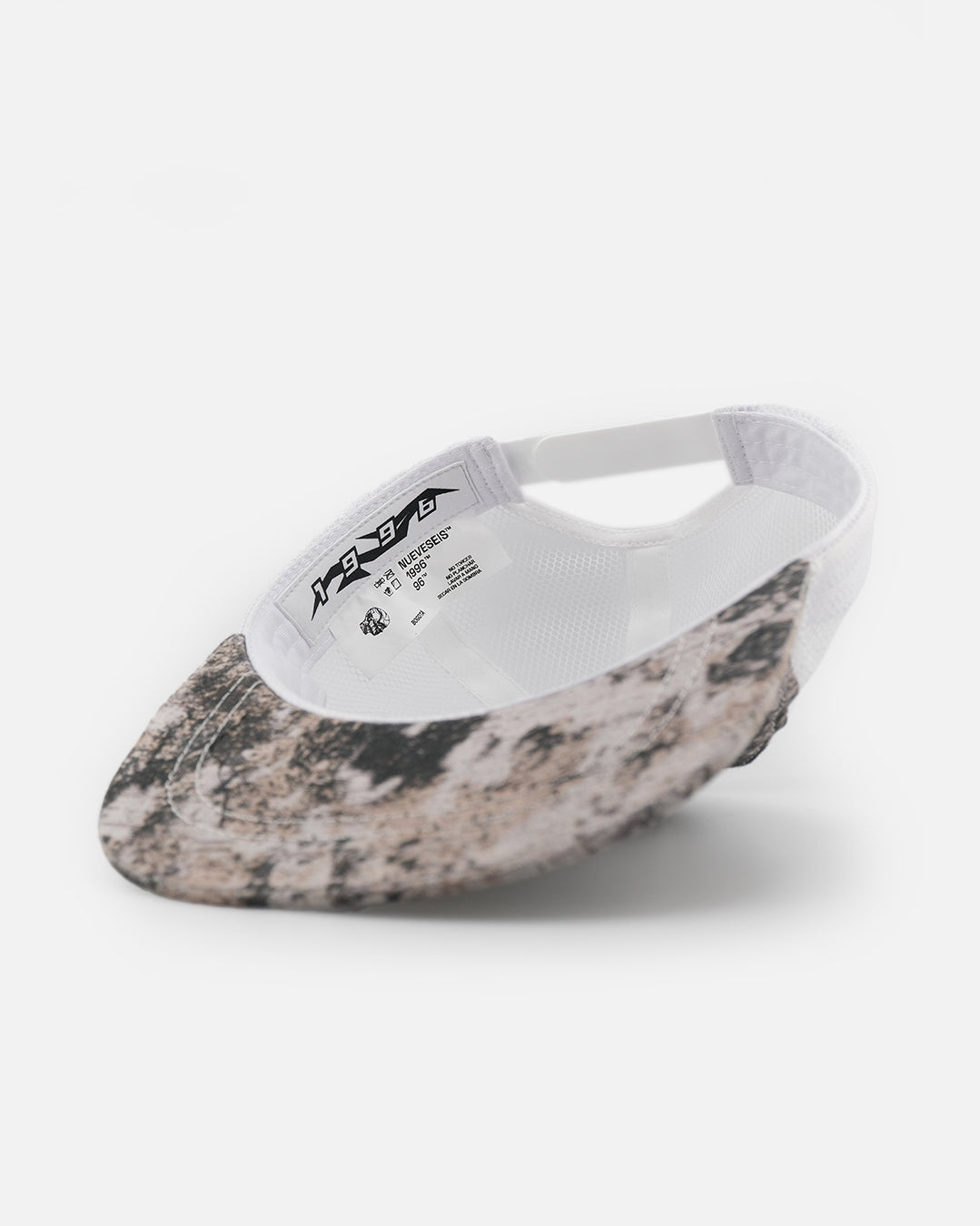 ACAB # 02 - Gorra Trucker hat Camo/blanco