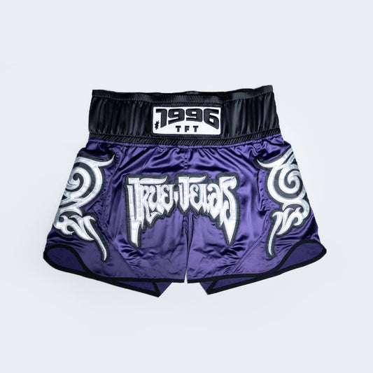 PANTALÓN CORTO SATINADO MUAY THAI - 1996 x True Fellas Tattoo